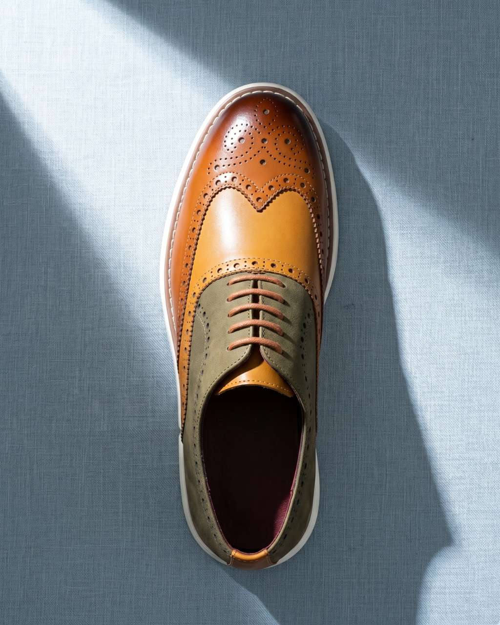 Classic British Leather Sneaker