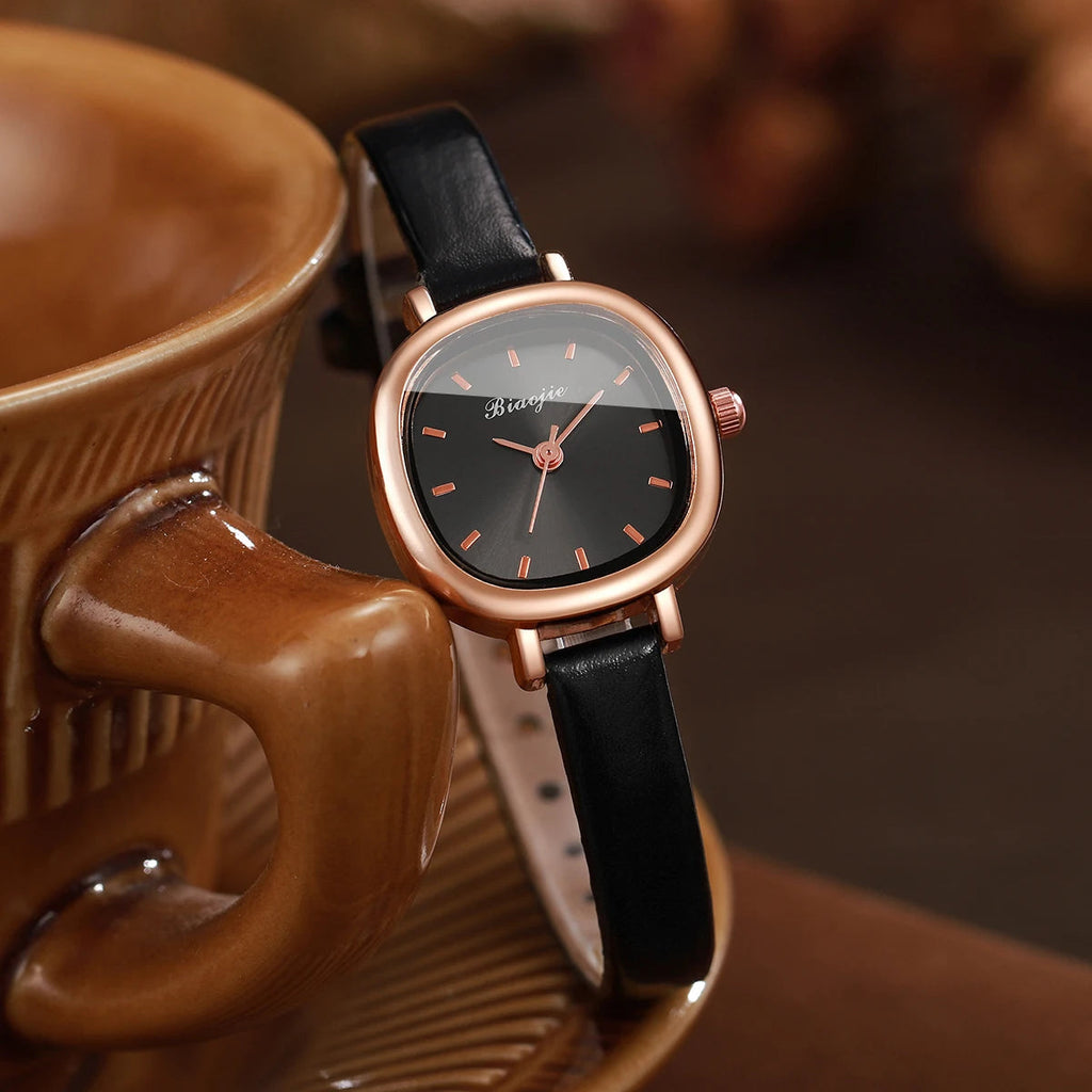 Fine Leather Strap Wristwatch