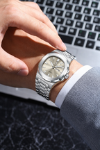 Poedagar Luxury Square Watch