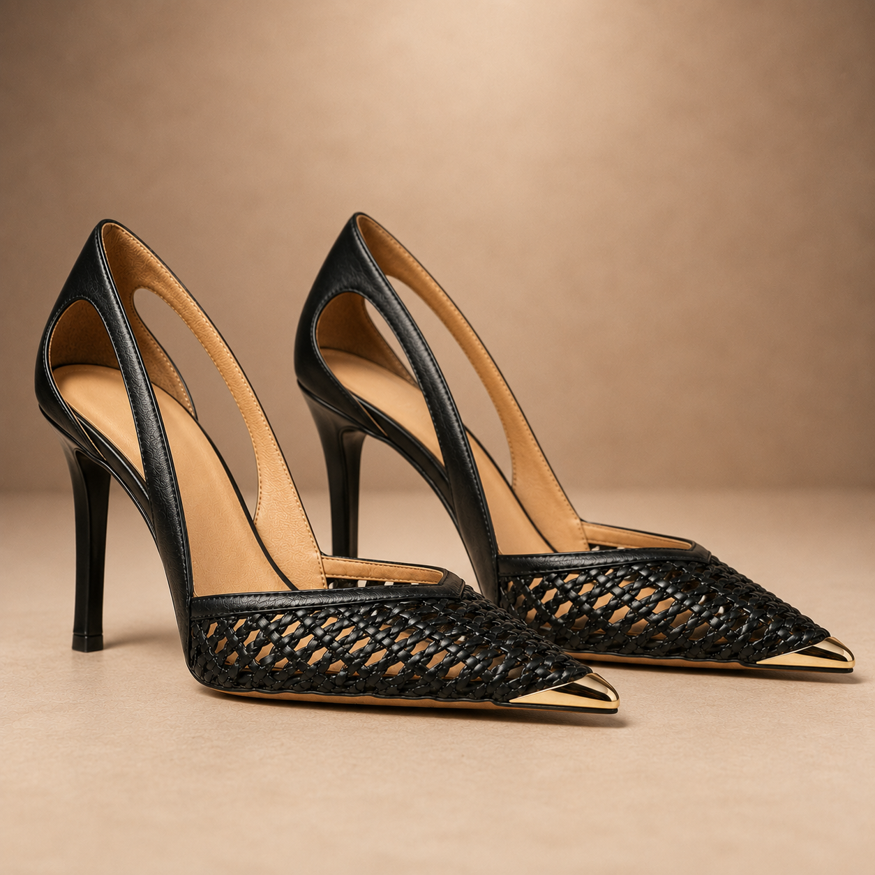 Pointed Toe Slingback Sandals
