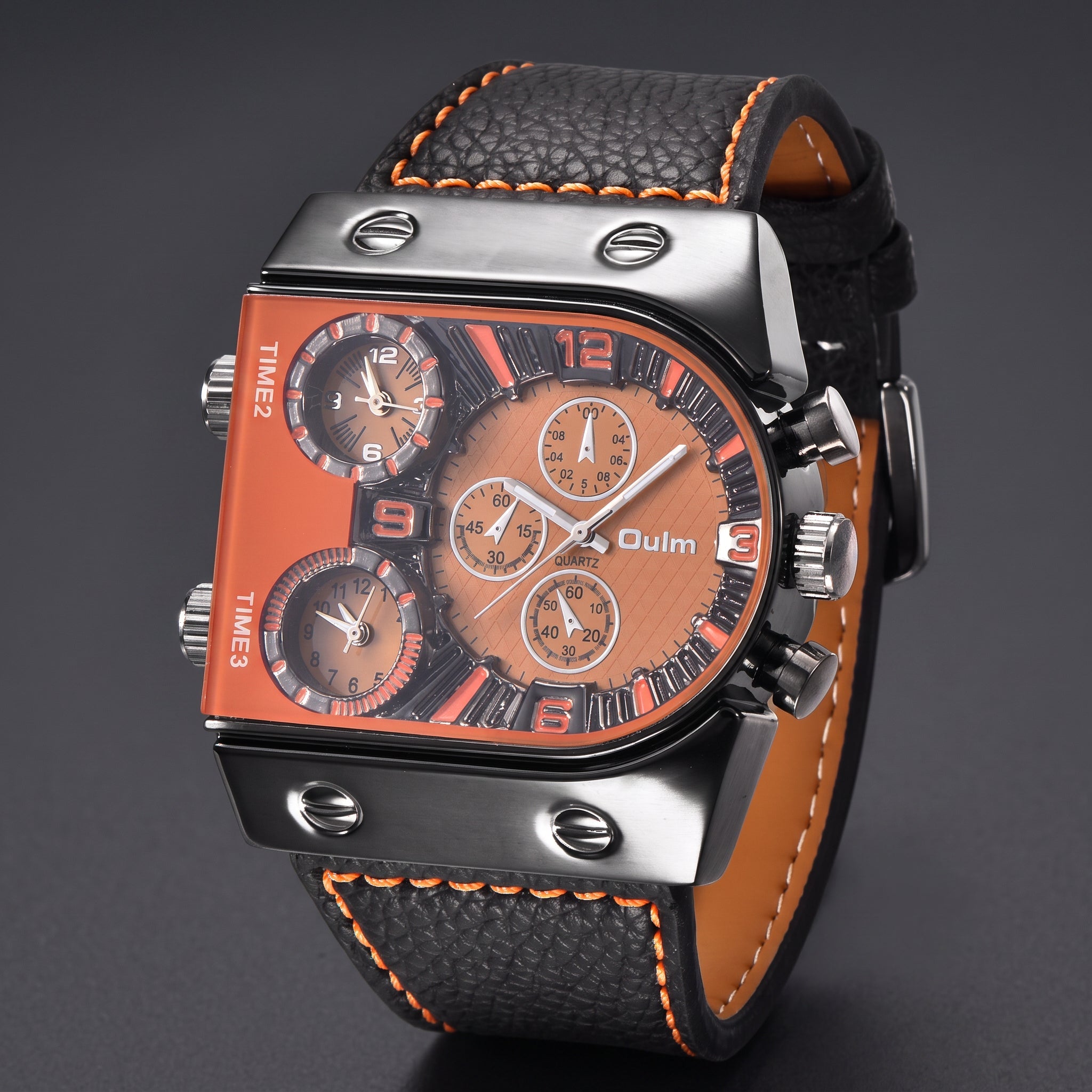 Oulm Men's Military Watch